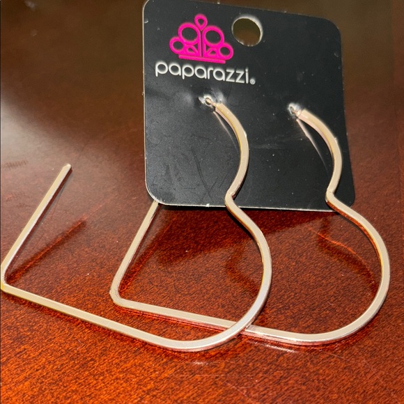 paparazzi Jewelry - Paparazzi Gold Heart Earrings
